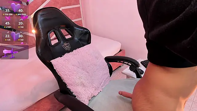 Eriol  online show from March 2026 09:01:02 PM