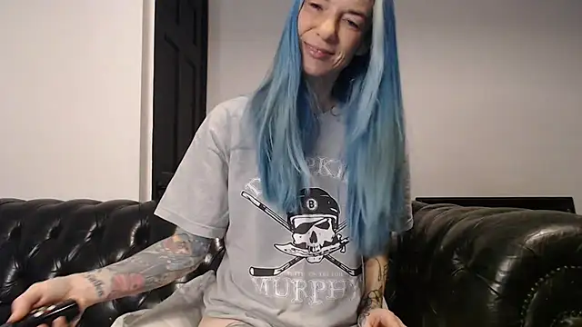 RavenryderUK online show from February 2025 11:48:01 PM