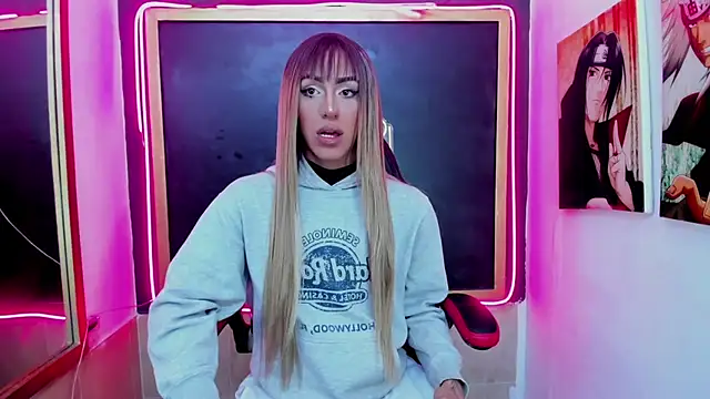 Isabella stanford2 online show from October 2025 02:16:01 PM