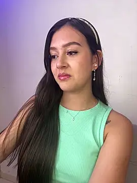 kanne mia online show from February 2025 07:04:02 PM