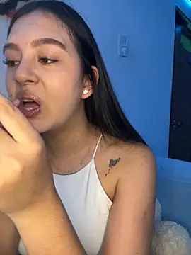 kanne mia online show from November 2025 11:05:02 PM