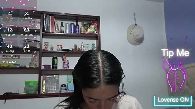 Snapshot of stephania_t chatting on March 2026 06:03:01 PM stephania t online show from March 2026 06:03:01 PM