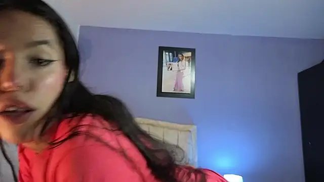 Snapshot of stephania_t chatting on March 2026 05:47:01 PM stephania t online show from March 2026 05:47:01 PM
