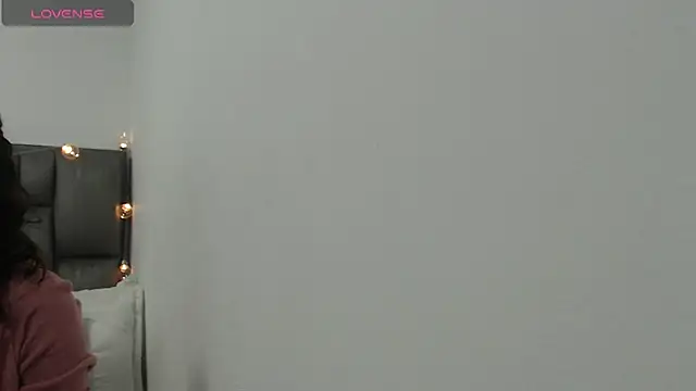 julz 03 online show from January 2025 04:25:01 PM