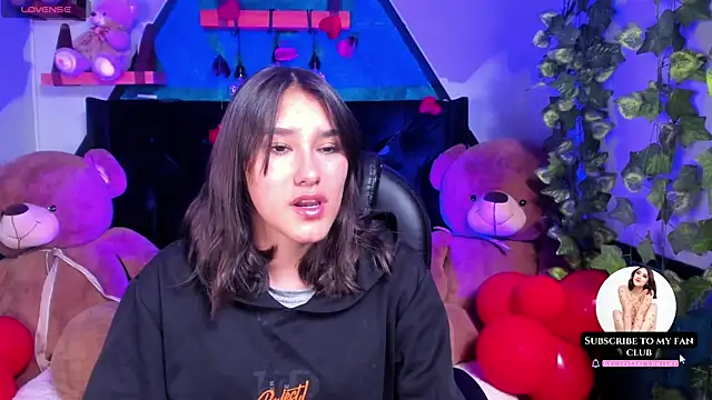  Sophie  miller online show from February 2025 08:14:02 PM