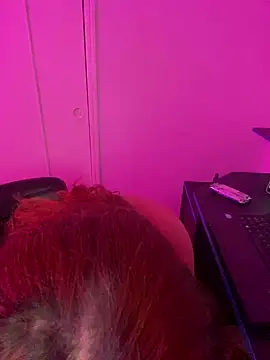 Elaa euphoria online show from December 2024 07:32:02 PM