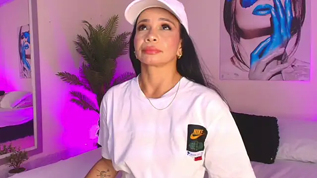 Pammela Smith online show from March 2026 08:43:01 PM