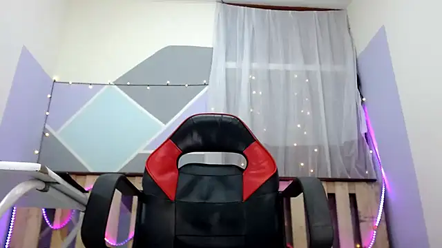 Snapshot of Michellcockxxx chatting on January 2025 06:35:01 AM Michellcockxxx online show from January 2025 06:35:01 AM