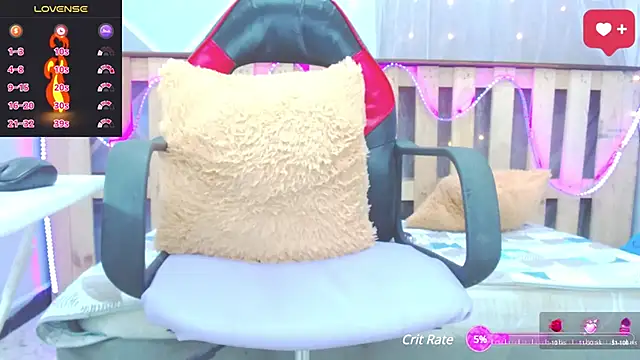 Snapshot of Michellcockxxx chatting on February 2025 08:36:02 AM Michellcockxxx online show from February 2025 08:36:02 AM