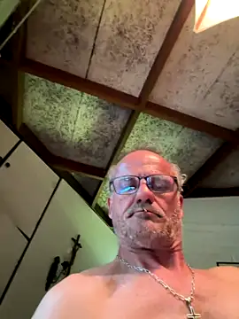 Bubbawarson online show from December 2025 03:21:02 PM