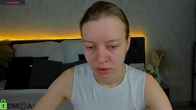 Michelle Blond online show from February 2026 09:19:02 AM