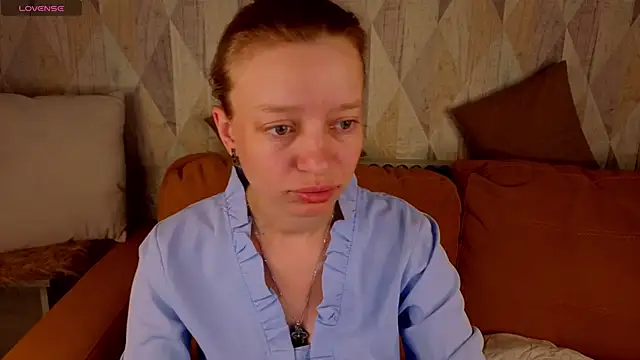 Snapshot of Michelle_Blond chatting on June 2026 01:06:01 AM Michelle Blond online show from June 2026 01:06:01 AM