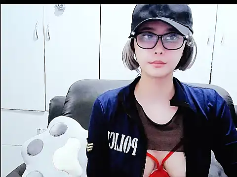 yourz tw online show from February 2026 04:11:02 PM