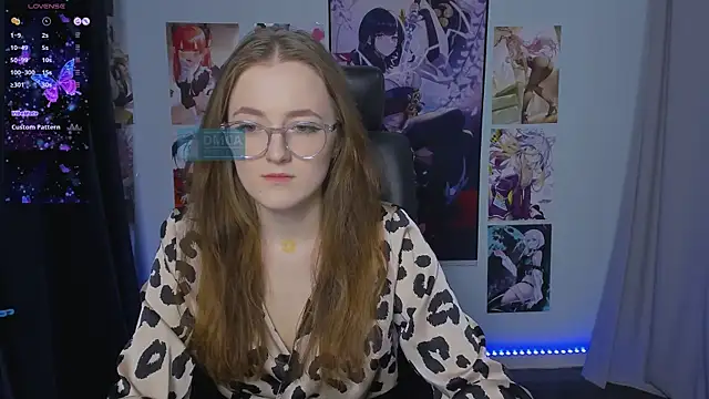 luna berryy online show from December 2024 07:49:02 PM