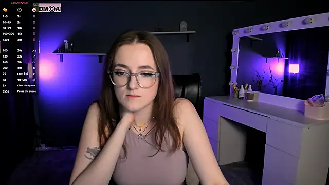 luna berryy online show from March 2025 12:42:01 AM