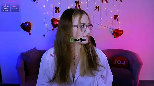 luna berryy online show from March 2026 08:23:01 PM