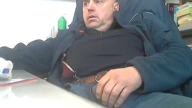 pantomax online show from April 2026 11:19:01 AM