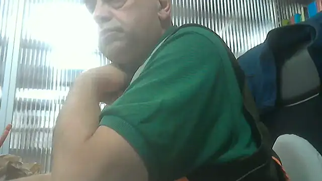 Snapshot of pantomax chatting on June 2026 12:35:02 AM pantomax online show from June 2026 12:35:02 AM