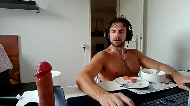 alpha-hunk online show from May 2026 02:45:01 PM