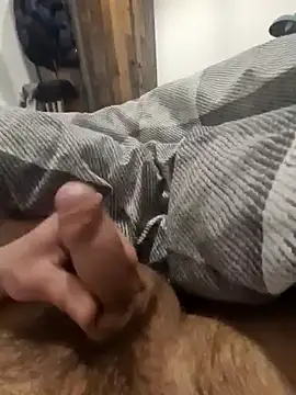 Snapshot of NiceBone000 chatting on December 2024 04:43:01 PM NiceBone000 online show from December 2024 04:43:01 PM