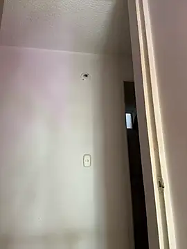 ariiel  online show from October 2025 12:09:01 PM