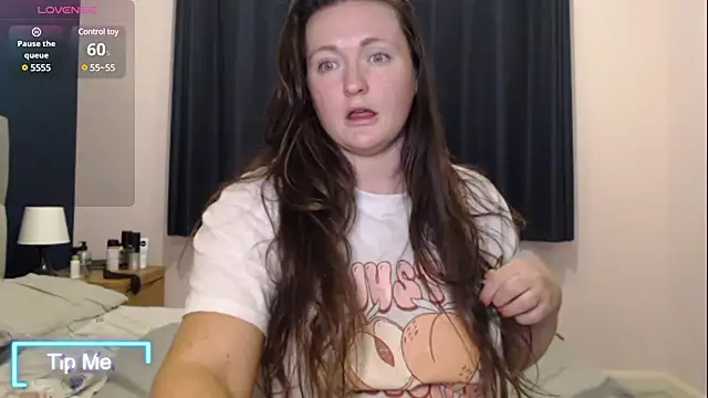 BustyBonnieUK online show from December 2024 08:25:01 PM