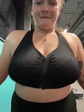 BustyBonnieUK online show from January 2025 09:55:02 PM