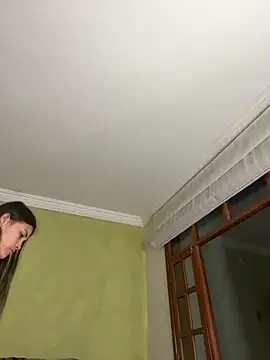 Snapshot of aurora_divine chatting on October 2025 11:51:02 PM aurora divine online show from October 2025 11:51:02 PM