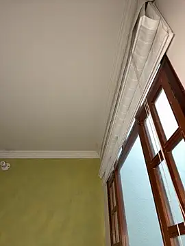 Snapshot of aurora_divine chatting on November 2025 01:09:02 PM aurora divine online show from November 2025 01:09:02 PM