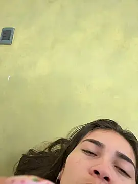 Snapshot of aurora_divine chatting on November 2025 12:55:01 PM aurora divine online show from November 2025 12:55:01 PM