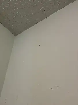 aurora divine online show from March 2026 10:03:01 PM