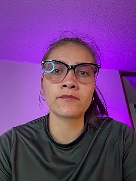 aurora divine online show from March 2026 06:57:01 PM