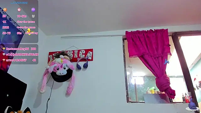 Lucyy-hess online show from December 2024 06:33:01 PM