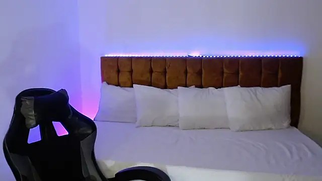 alexiaaross online show from September 2025 11:10:02 AM