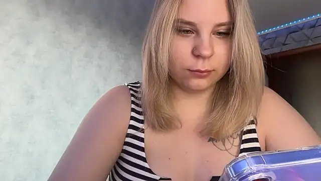 Thalia  Star online show from February 2026 09:04:02 AM