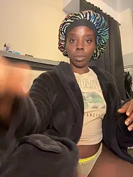 Snapshot of choclatepeaach chatting on March 2026 02:20:02 PM choclatepeaach online show from March 2026 02:20:02 PM