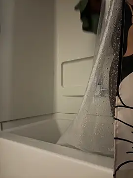 Snapshot of choclatepeaach chatting on March 2026 01:25:01 PM choclatepeaach online show from March 2026 01:25:01 PM