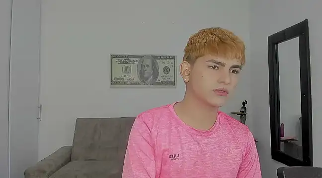 Snapshot of Lyam_ap chatting on December 2024 09:54:02 AM Lyam ap online show from December 2024 09:54:02 AM