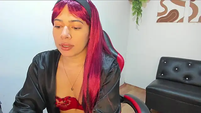 Snapshot of Caro_kitty- chatting on January 2026 01:16:01 PM Caro kitty- online show from January 2026 01:16:01 PM