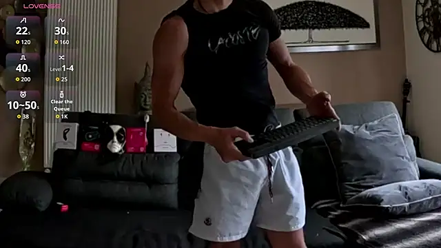 Snapshot of ApollonFit_x69 chatting on May 2026 03:40:02 PM ApollonFit x69 online show from May 2026 03:40:02 PM