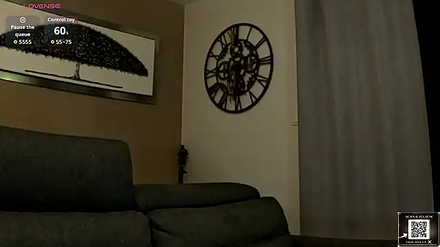 Snapshot of ApollonFit_x69 chatting on May 2026 01:25:02 AM ApollonFit x69 online show from May 2026 01:25:02 AM