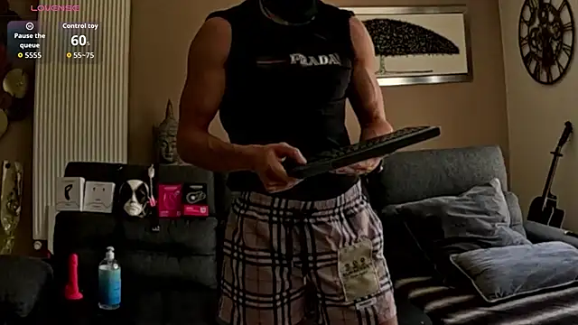 Snapshot of ApollonFit_x69 chatting on May 2026 10:11:01 AM ApollonFit x69 online show from May 2026 10:11:01 AM