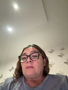 Snapshot of AntonellaAlondra4 chatting on May 2026 11:47:01 PM AntonellaAlondra4 online show from May 2026 11:47:01 PM