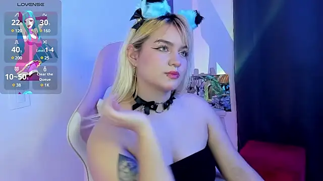 Snapshot of Pretty__zoe chatting on February 2025 05:41:02 AM Pretty  zoe online show from February 2025 05:41:02 AM