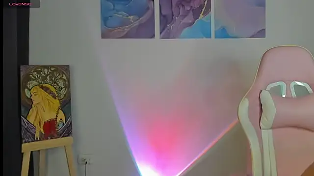 Snapshot of Pretty__zoe chatting on February 2025 12:20:01 AM Pretty  zoe online show from February 2025 12:20:01 AM