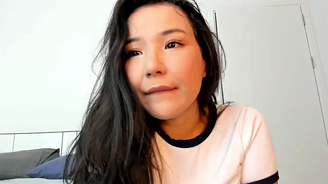 Snapshot of syoanme chatting on February 2026 03:59:02 AM syoanme online show from February 2026 03:59:02 AM