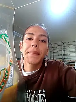 Snapshot of Alisson_420 chatting on September 2025 01:23:02 PM Alisson 420 online show from September 2025 01:23:02 PM