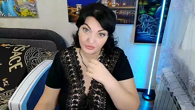 Lady Boom Wild  online show from September 2025 04:01:02 PM