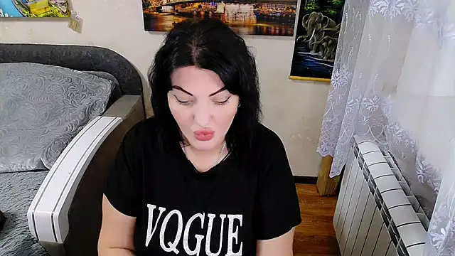 Lady Boom Wild  online show from November 2025 06:30:01 PM