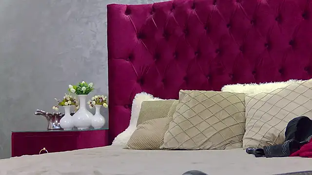 MissJasmine  online show from December 2024 04:38:01 PM